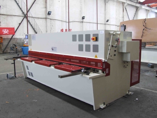 공기 각 Cnc 박판 금속 전단기 기계 8 밀리미터 QC12Y-8x3200 QC12Y-8x2500