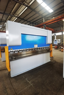 7.5KW CNC 프레스 브레이크 기계 수압 가벼운 강철 400mm 무게 7000kg